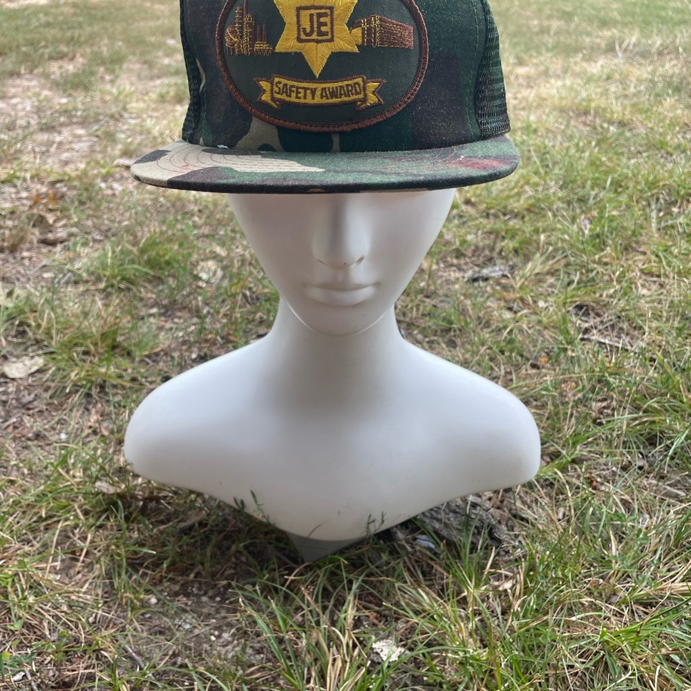 JE Safety Award Camo Trucker Hat